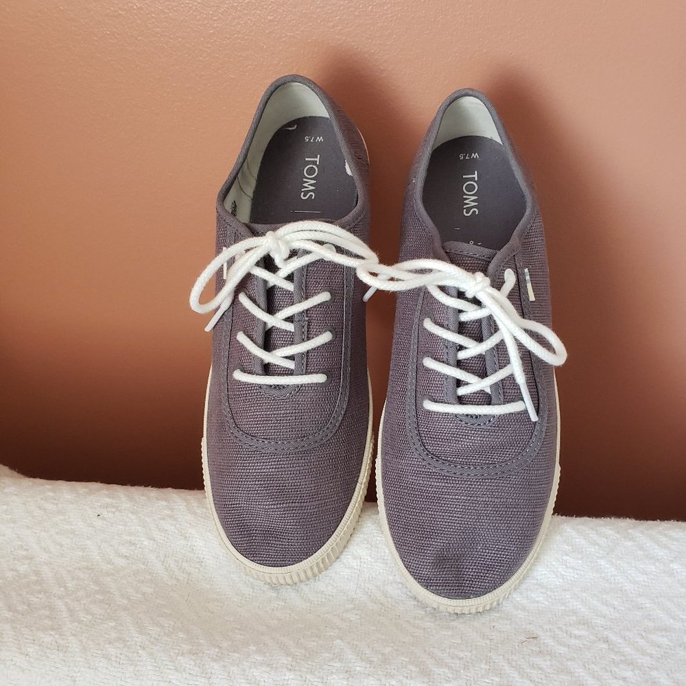 TOMS CARMEL Casual Athletic Canvas Lace Up Shoes Sneakers Sz:7.5